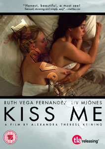 Kiss Me | Kyss mig  | With Every Heartbeat  DVD
